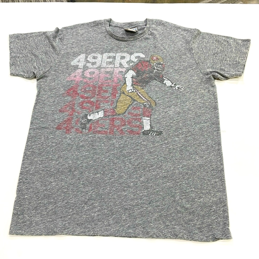 Junk food clothing, San Francisco 49ers T-shirt small like new condition